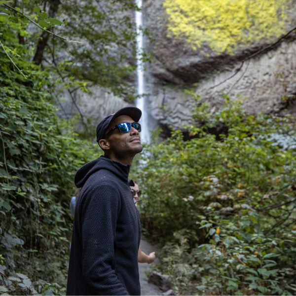 mayor-sunglasses_black-polarizedBlueMirror_ls01