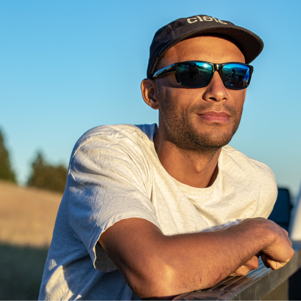 mayor-sunglasses_black-polarizedBlueMirror_ls03