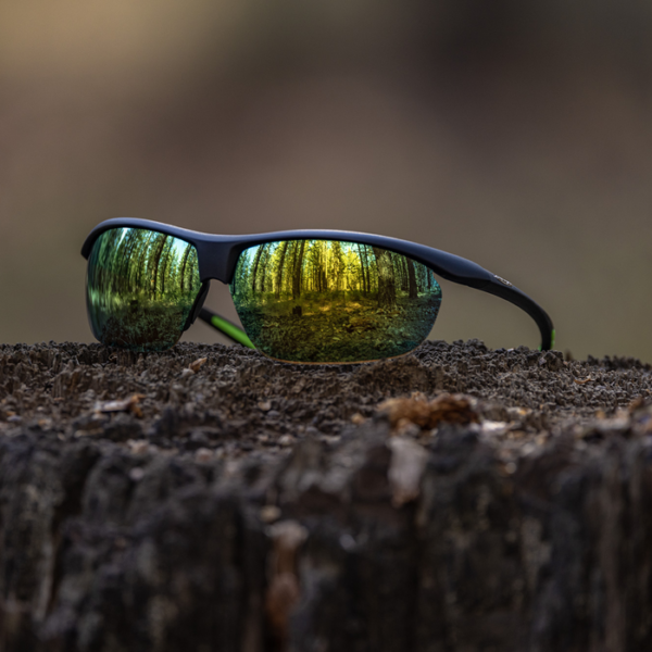 zephyr-sunglasses_matteBlack-polarizedGreenMirror_ls03